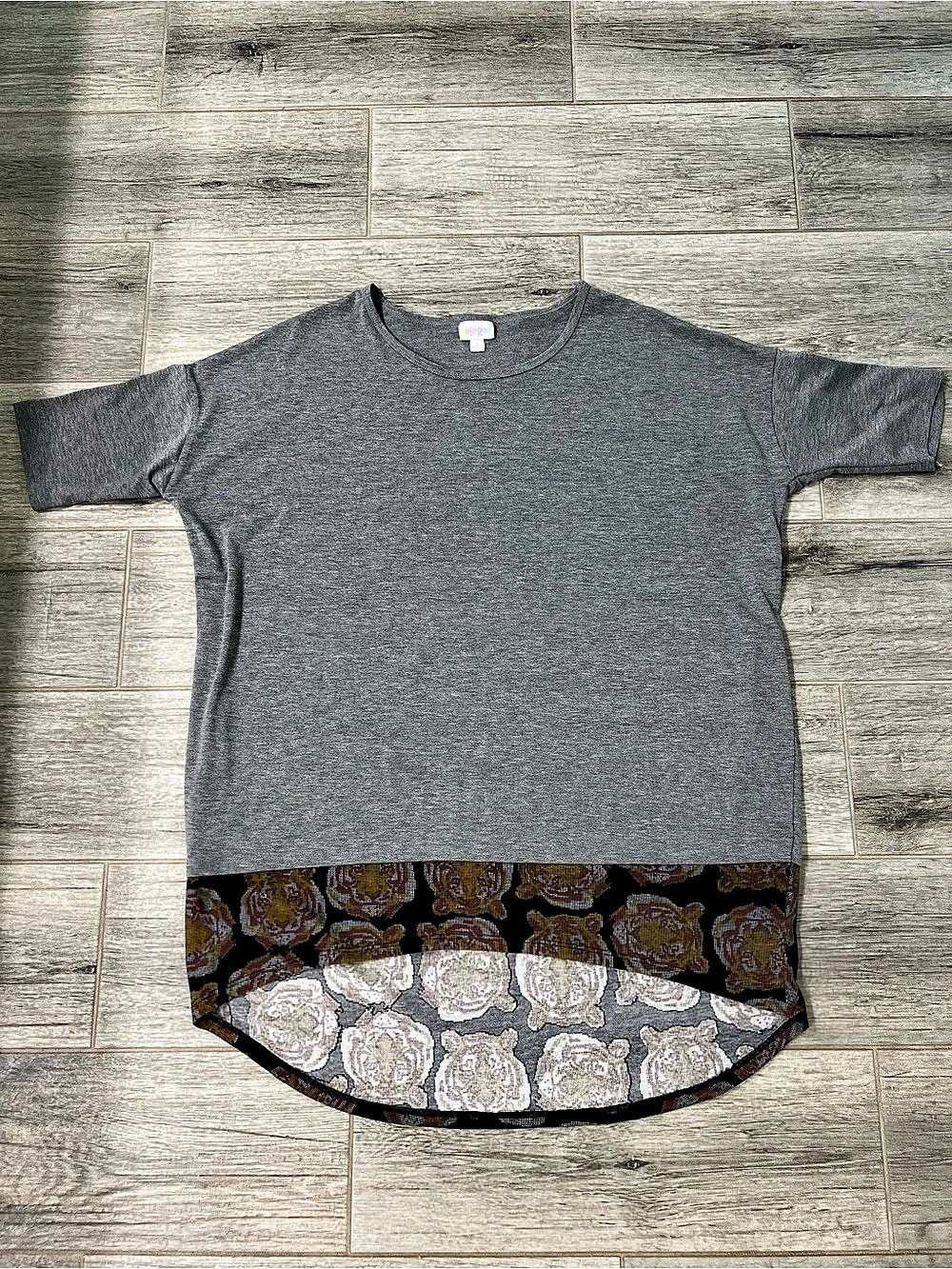 LuLaRoe Irma Tunic Tiger Gray & Black Top Size Large
